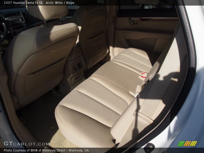 Arctic White / Beige 2007 Hyundai Santa Fe SE