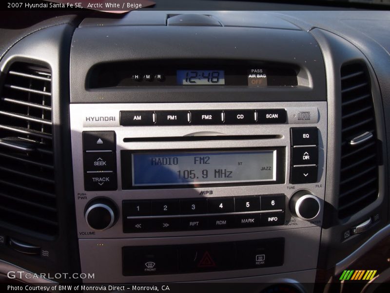 Arctic White / Beige 2007 Hyundai Santa Fe SE