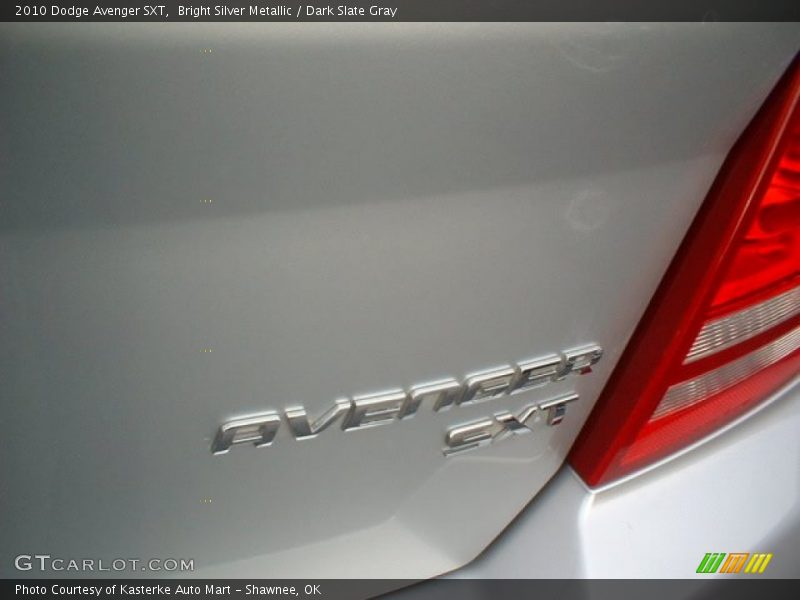 Bright Silver Metallic / Dark Slate Gray 2010 Dodge Avenger SXT