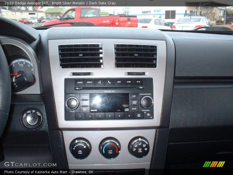 Bright Silver Metallic / Dark Slate Gray 2010 Dodge Avenger SXT