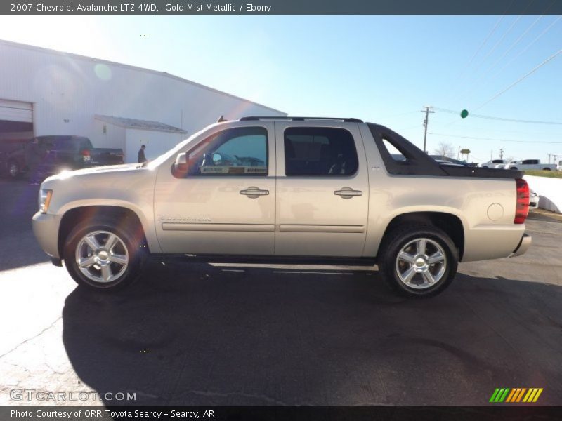 Gold Mist Metallic / Ebony 2007 Chevrolet Avalanche LTZ 4WD