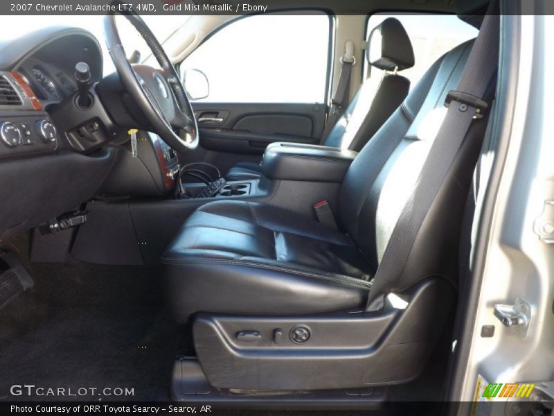 Gold Mist Metallic / Ebony 2007 Chevrolet Avalanche LTZ 4WD