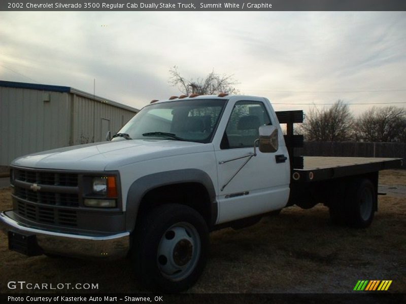 Summit White / Graphite 2002 Chevrolet Silverado 3500 Regular Cab Dually Stake Truck
