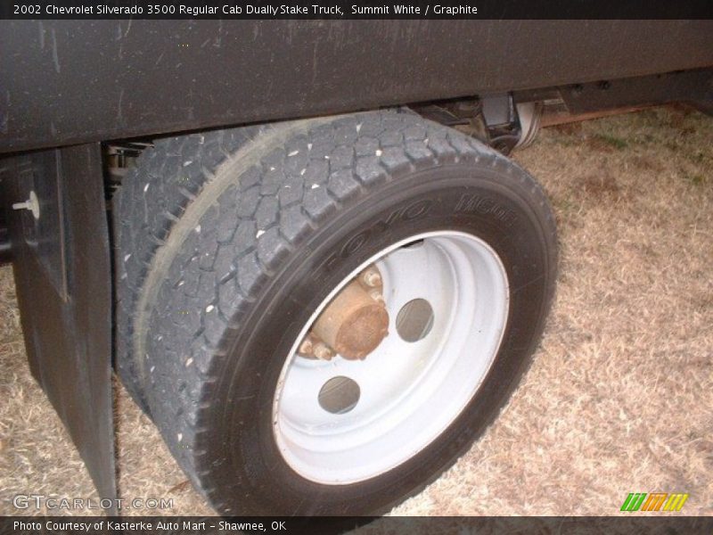 Summit White / Graphite 2002 Chevrolet Silverado 3500 Regular Cab Dually Stake Truck