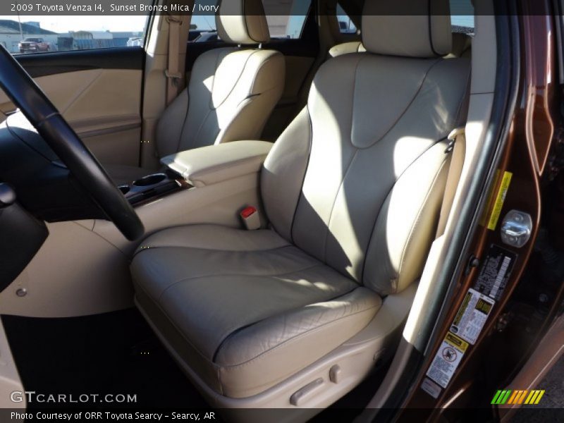 Sunset Bronze Mica / Ivory 2009 Toyota Venza I4