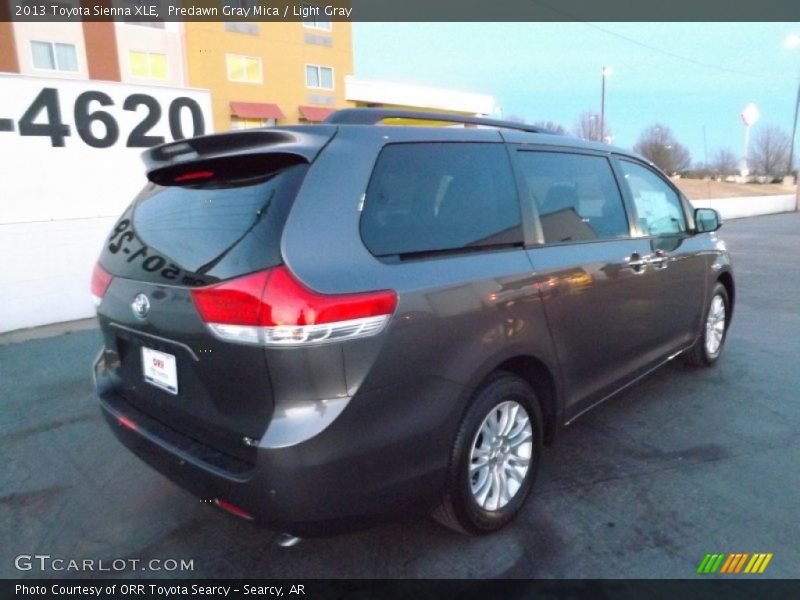 Predawn Gray Mica / Light Gray 2013 Toyota Sienna XLE
