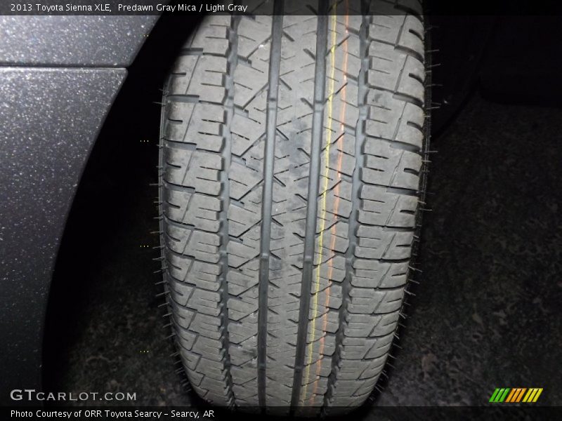 Predawn Gray Mica / Light Gray 2013 Toyota Sienna XLE