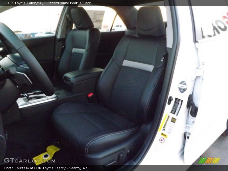 Blizzard White Pearl / Black 2012 Toyota Camry SE