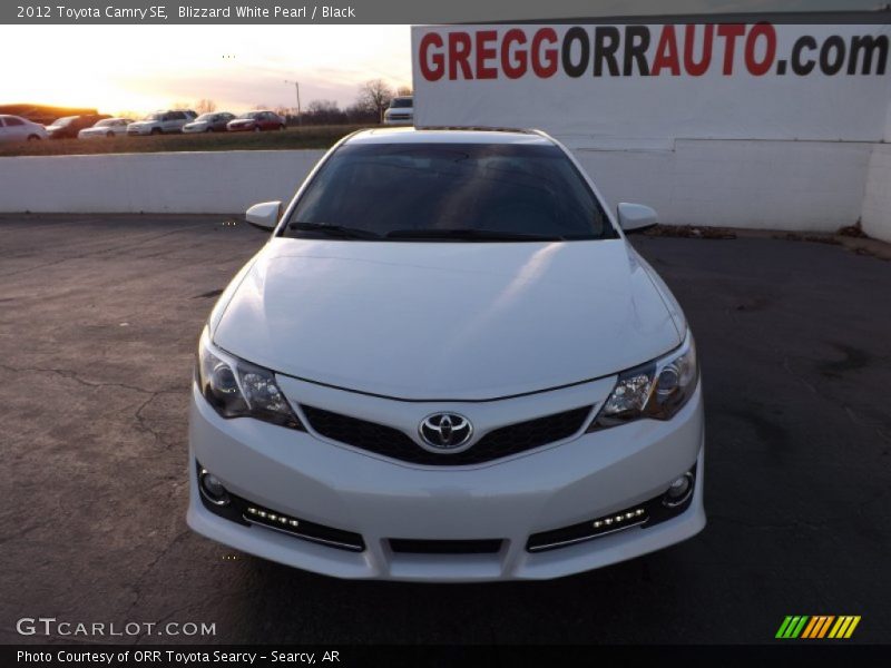 Blizzard White Pearl / Black 2012 Toyota Camry SE