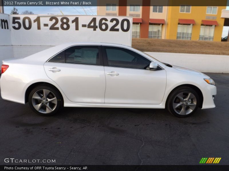 Blizzard White Pearl / Black 2012 Toyota Camry SE