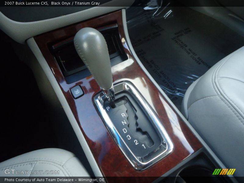 Black Onyx / Titanium Gray 2007 Buick Lucerne CXS