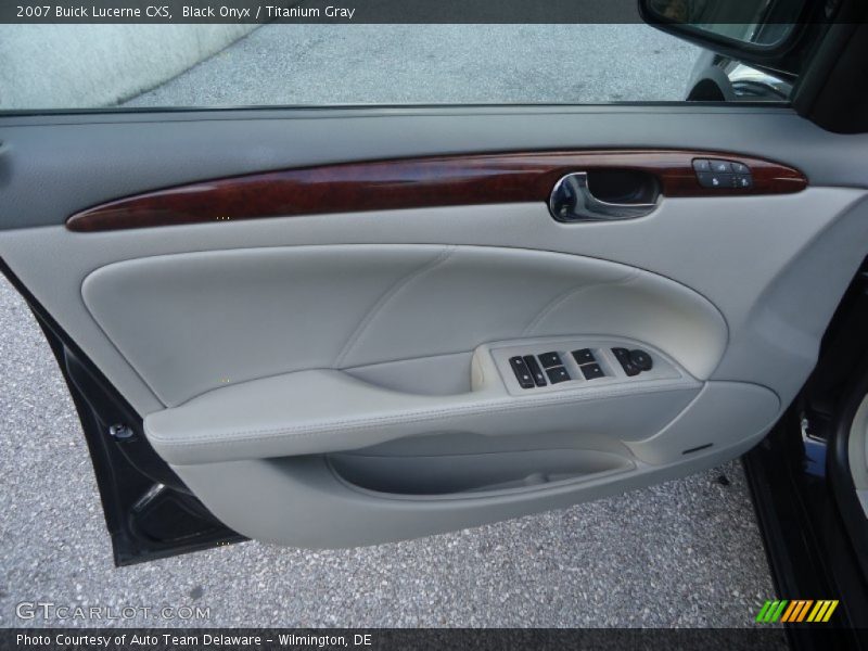 Black Onyx / Titanium Gray 2007 Buick Lucerne CXS