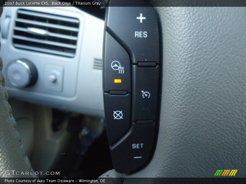 Black Onyx / Titanium Gray 2007 Buick Lucerne CXS