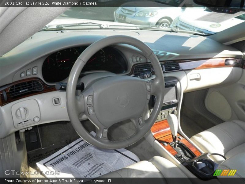 White Diamond / Oatmeal 2001 Cadillac Seville SLS
