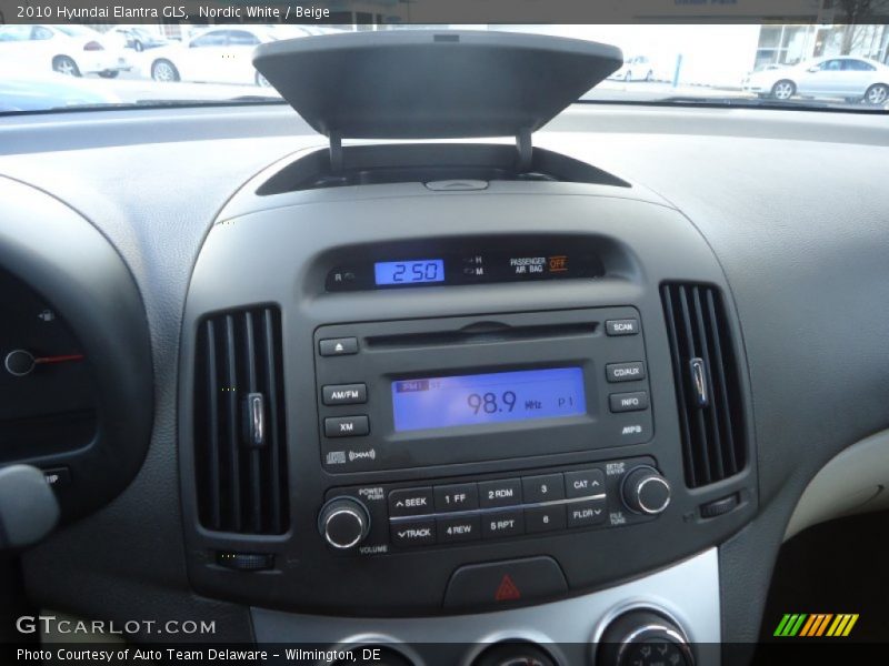 Nordic White / Beige 2010 Hyundai Elantra GLS