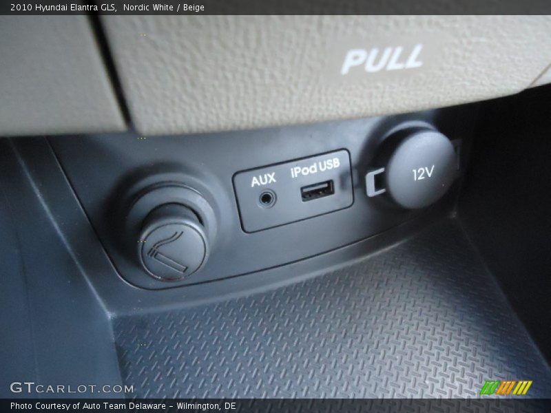 Nordic White / Beige 2010 Hyundai Elantra GLS