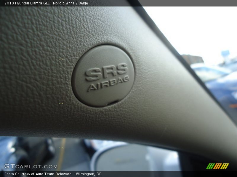 Nordic White / Beige 2010 Hyundai Elantra GLS