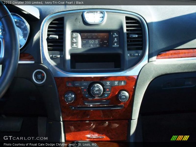 Ivory Tri-Coat Pearl / Black 2012 Chrysler 300 Limited