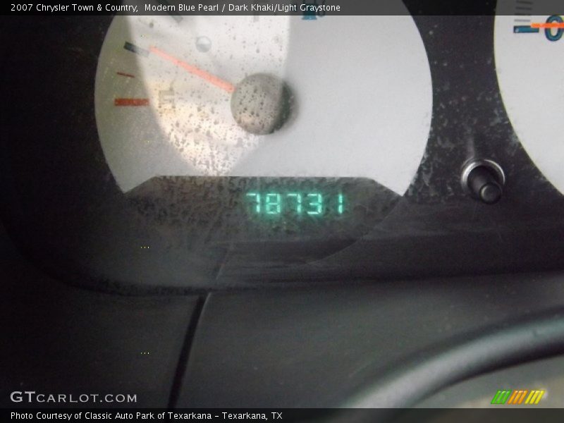 Modern Blue Pearl / Dark Khaki/Light Graystone 2007 Chrysler Town & Country