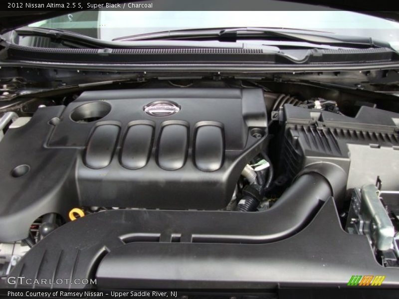 Super Black / Charcoal 2012 Nissan Altima 2.5 S