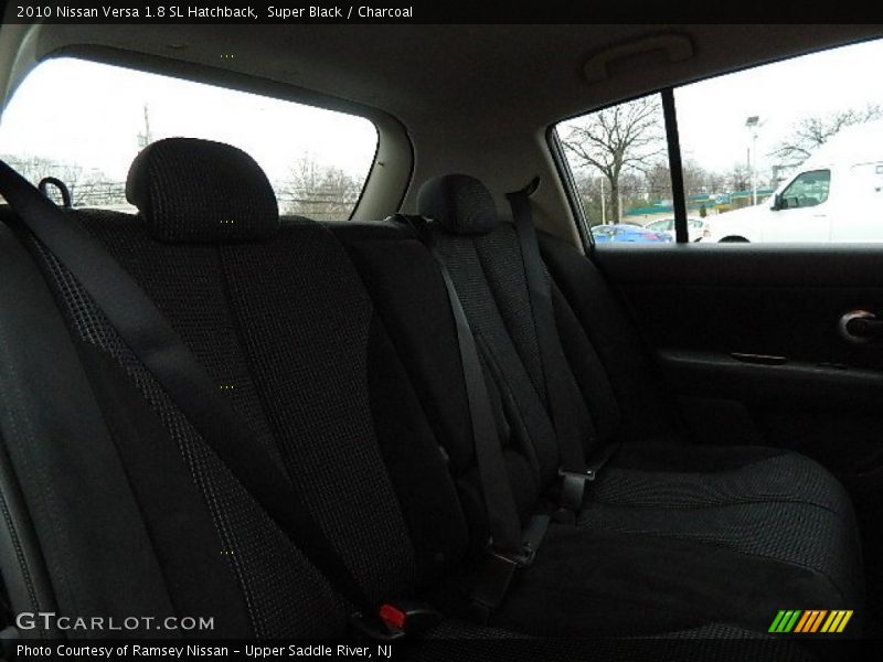 Super Black / Charcoal 2010 Nissan Versa 1.8 SL Hatchback