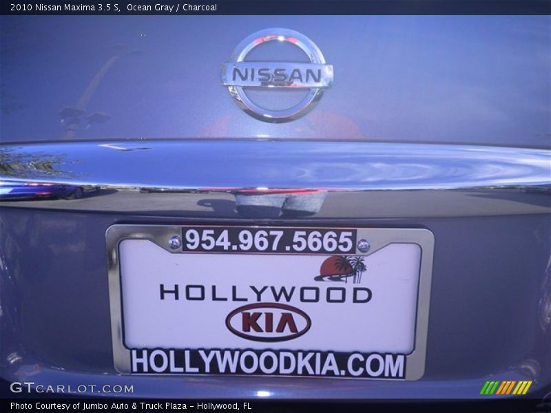 Ocean Gray / Charcoal 2010 Nissan Maxima 3.5 S