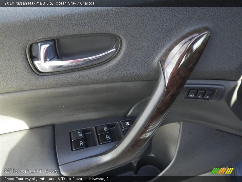 Ocean Gray / Charcoal 2010 Nissan Maxima 3.5 S