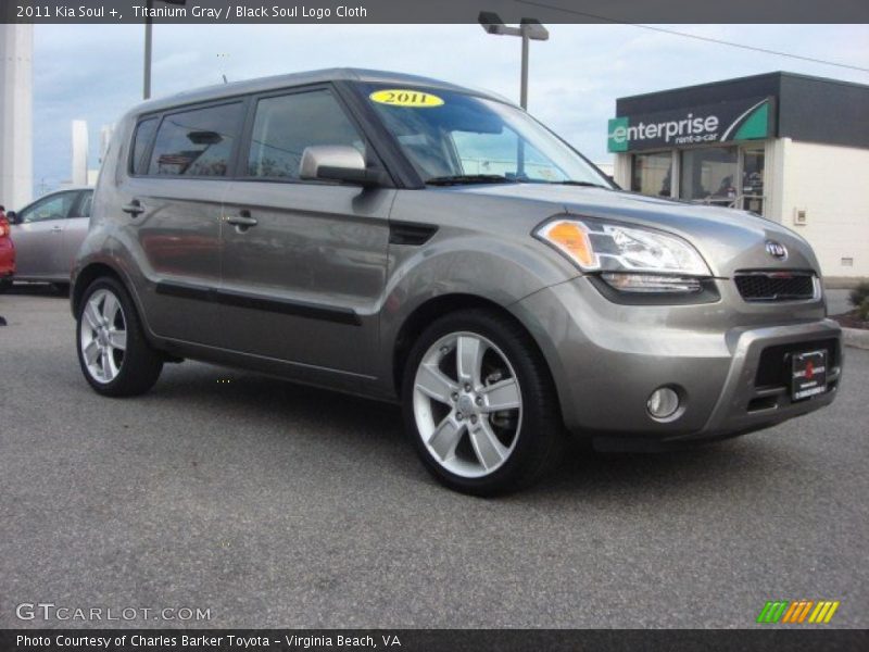 Titanium Gray / Black Soul Logo Cloth 2011 Kia Soul +