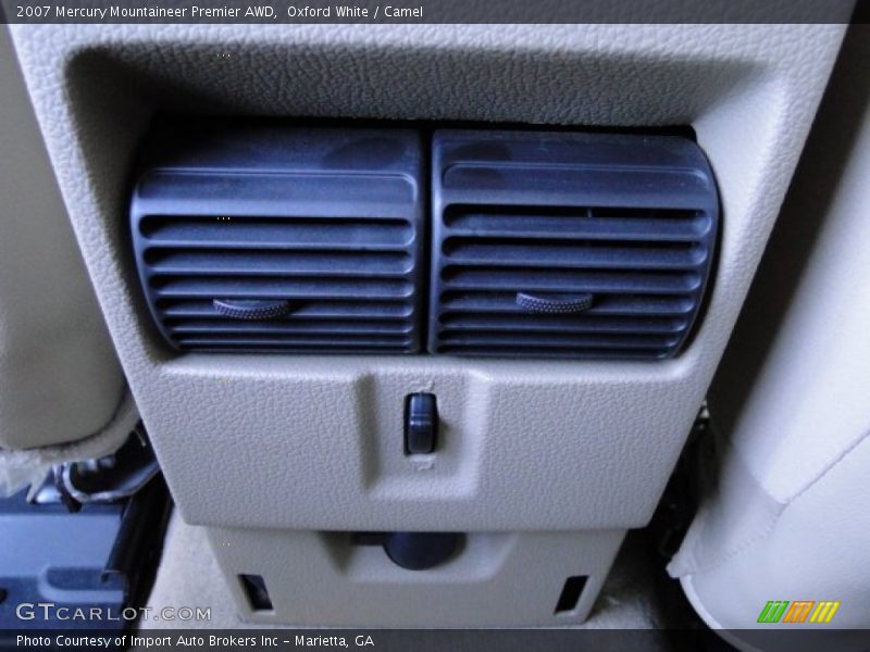 Oxford White / Camel 2007 Mercury Mountaineer Premier AWD