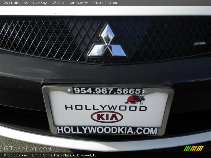 Northstar White / Dark Charcoal 2011 Mitsubishi Eclipse Spyder GS Sport