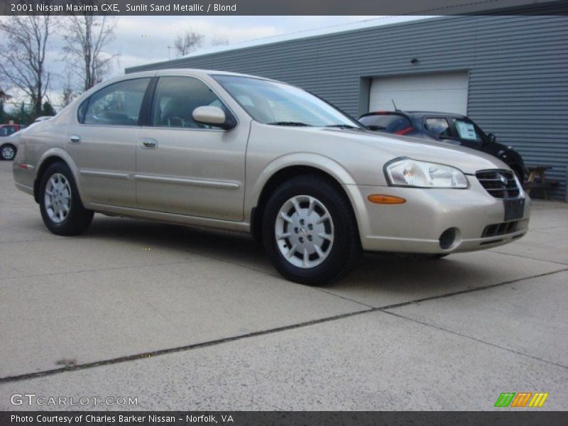 Sunlit Sand Metallic / Blond 2001 Nissan Maxima GXE