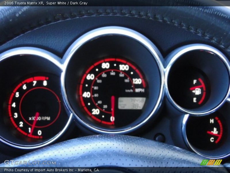 Super White / Dark Gray 2006 Toyota Matrix XR