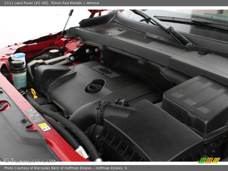 Rimini Red Metallic / Almond 2011 Land Rover LR2 HSE