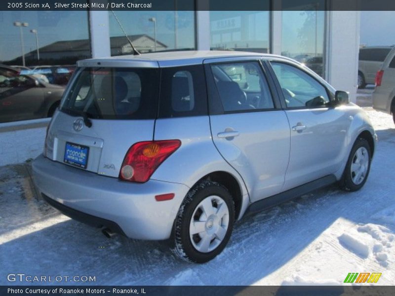 Silver Streak Mica / Dark Charcoal 2005 Scion xA