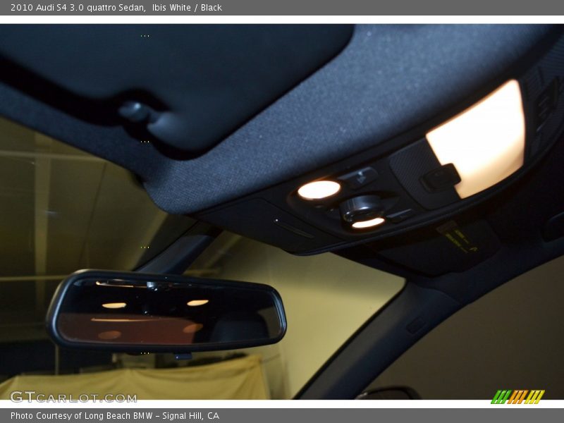 Ibis White / Black 2010 Audi S4 3.0 quattro Sedan