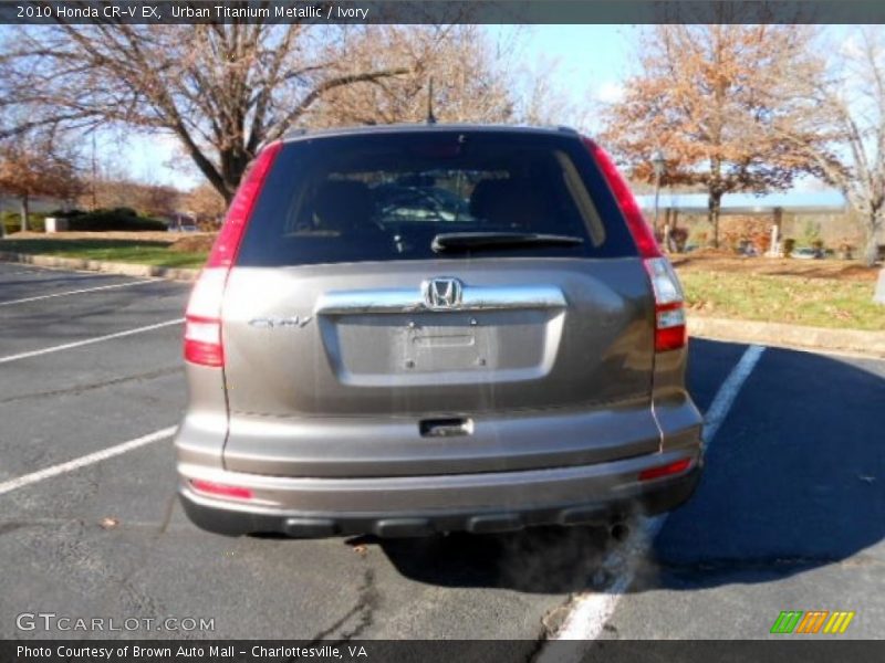 Urban Titanium Metallic / Ivory 2010 Honda CR-V EX