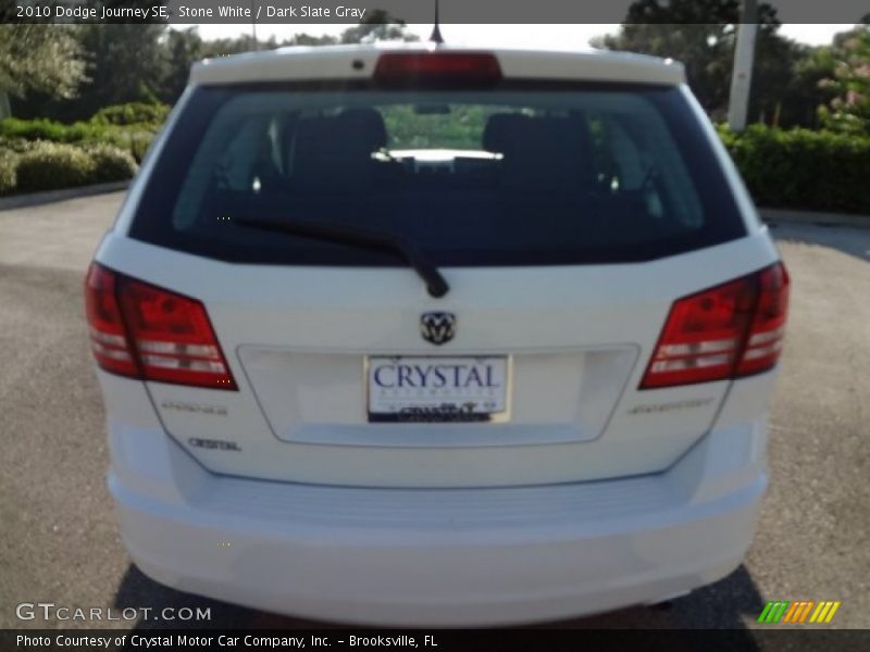 Stone White / Dark Slate Gray 2010 Dodge Journey SE