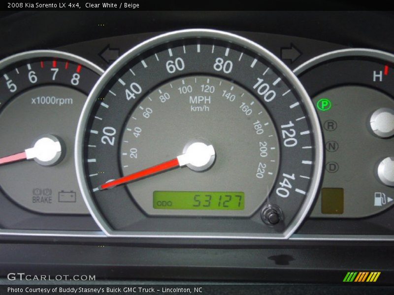 Clear White / Beige 2008 Kia Sorento LX 4x4