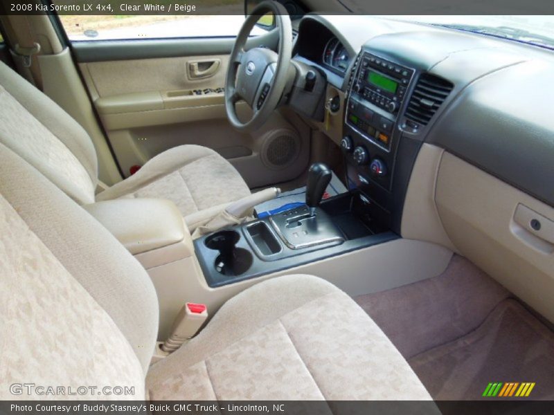 Clear White / Beige 2008 Kia Sorento LX 4x4