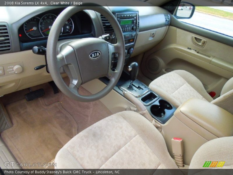 Clear White / Beige 2008 Kia Sorento LX 4x4