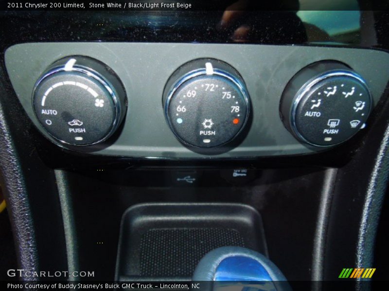 Stone White / Black/Light Frost Beige 2011 Chrysler 200 Limited
