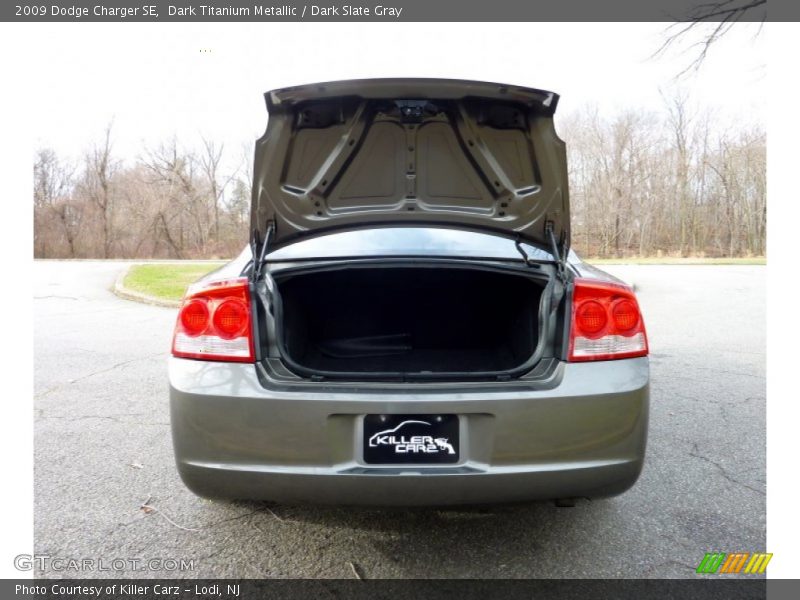 Dark Titanium Metallic / Dark Slate Gray 2009 Dodge Charger SE
