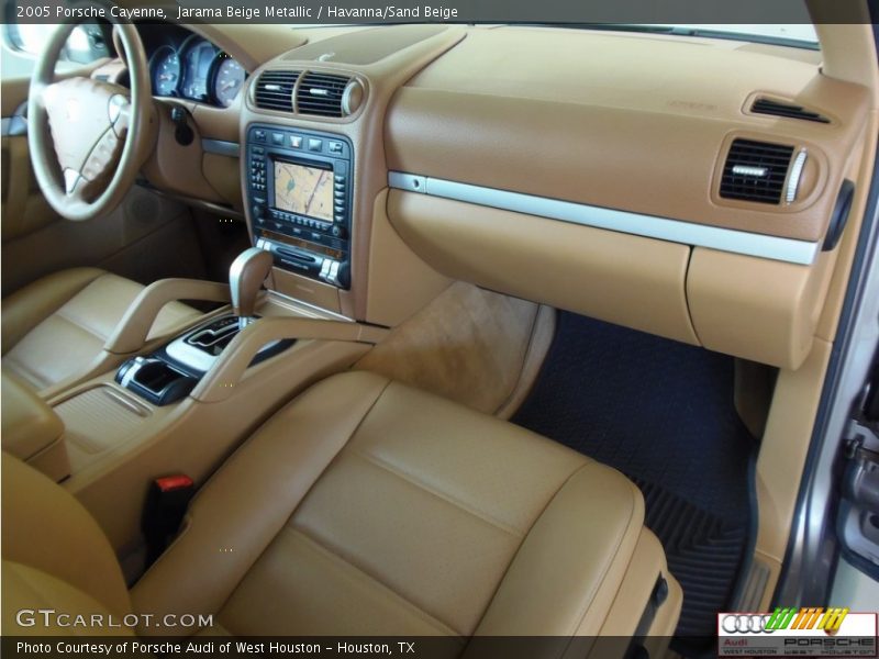 Jarama Beige Metallic / Havanna/Sand Beige 2005 Porsche Cayenne