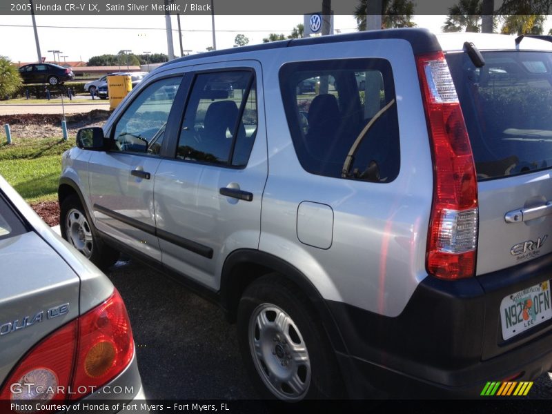 Satin Silver Metallic / Black 2005 Honda CR-V LX