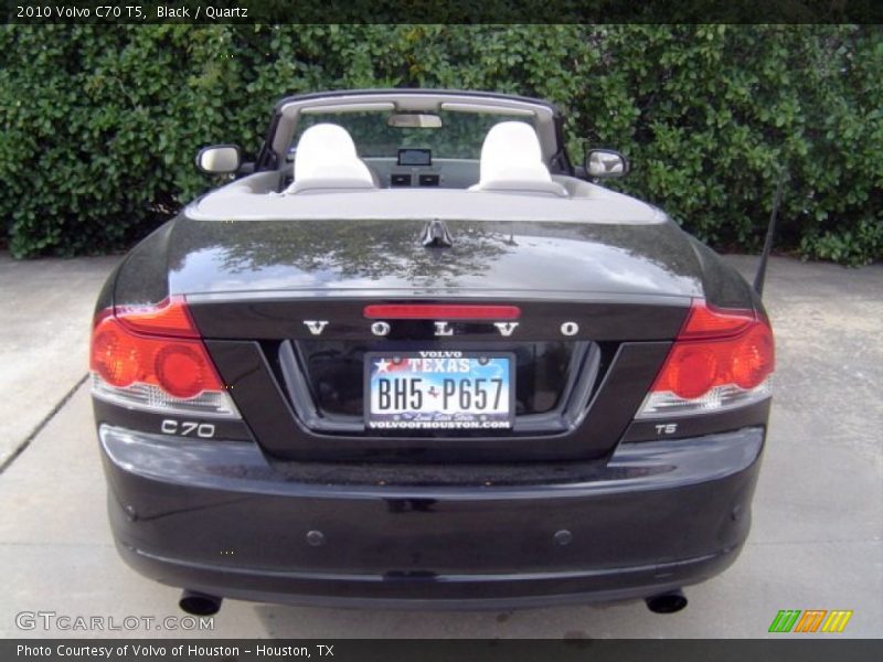 Black / Quartz 2010 Volvo C70 T5