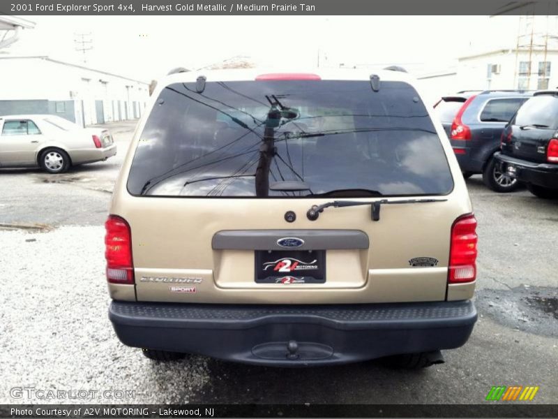 Harvest Gold Metallic / Medium Prairie Tan 2001 Ford Explorer Sport 4x4