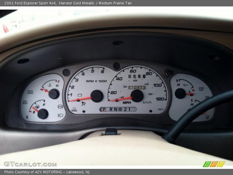 Harvest Gold Metallic / Medium Prairie Tan 2001 Ford Explorer Sport 4x4