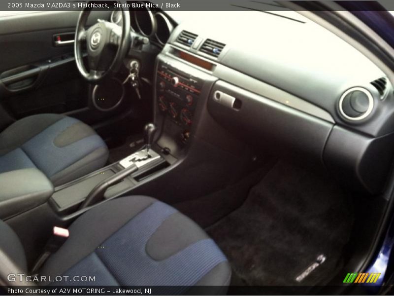 Strato Blue Mica / Black 2005 Mazda MAZDA3 s Hatchback