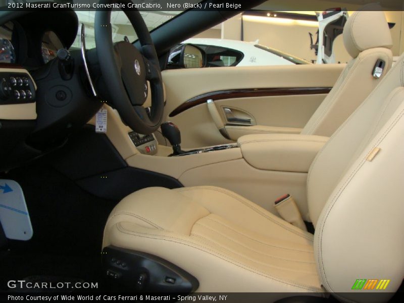 Front Seat of 2012 GranTurismo Convertible GranCabrio