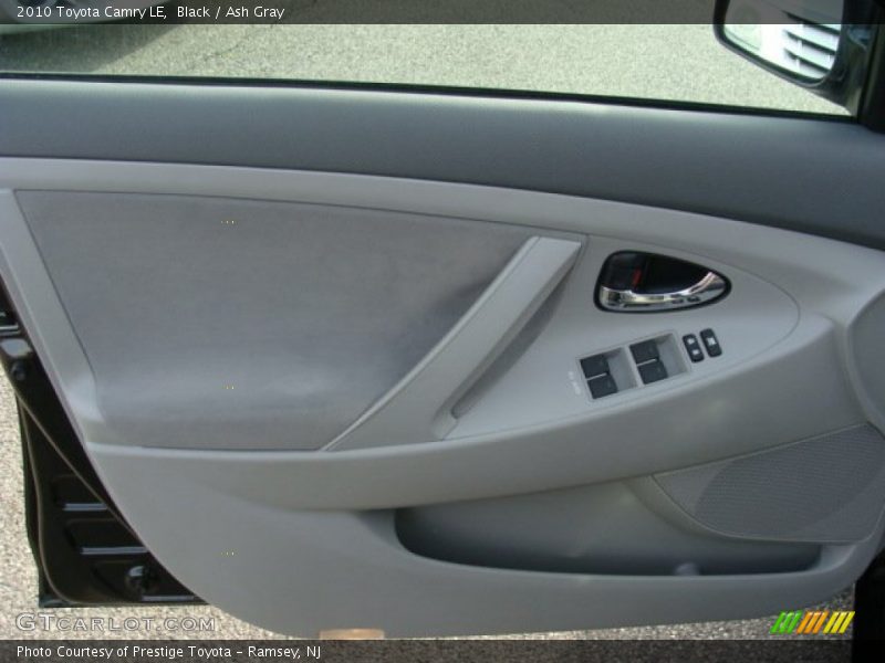 Black / Ash Gray 2010 Toyota Camry LE